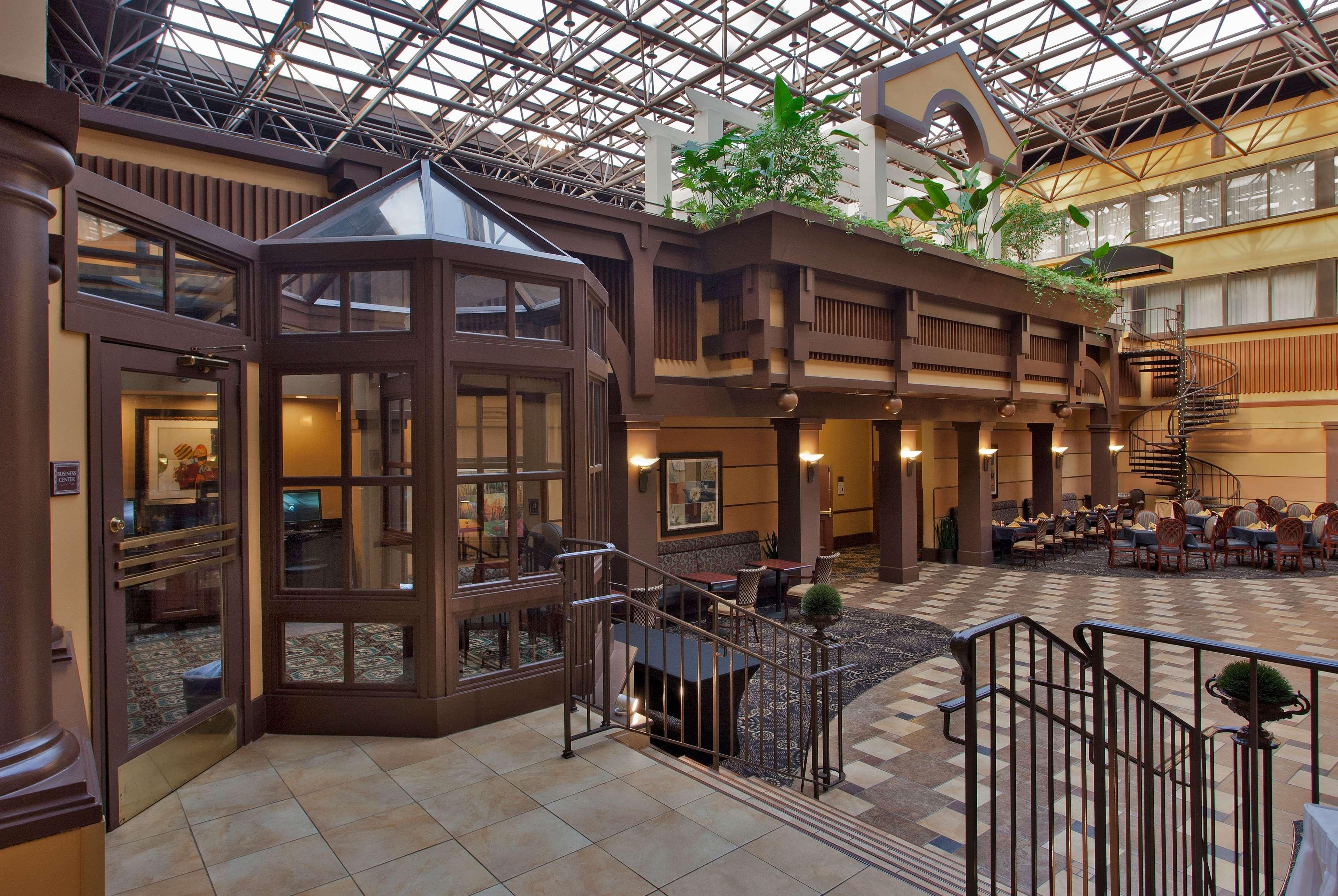 The Rockville Hotel, A Ramada By Wyndham Экстерьер фото