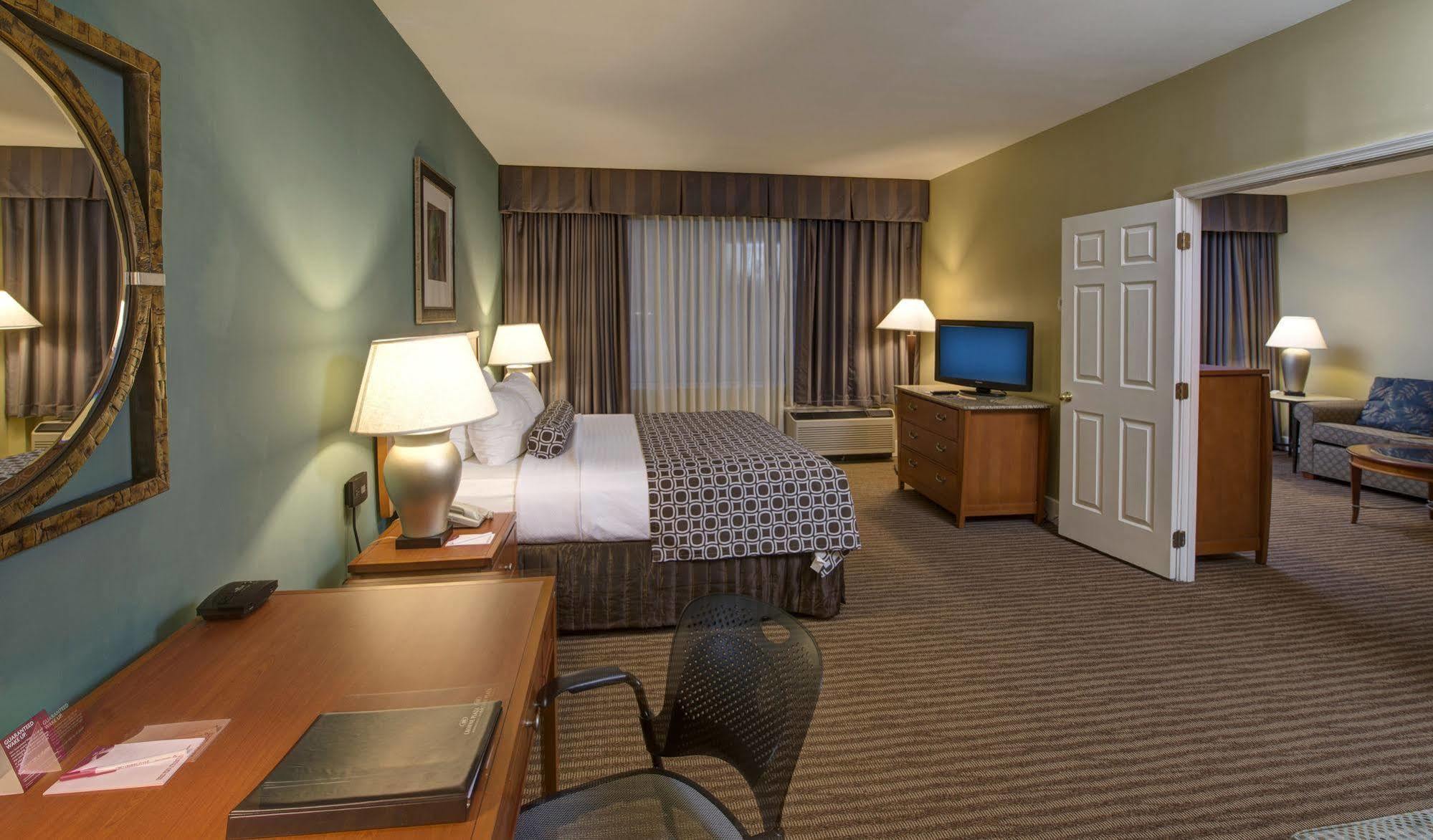 The Rockville Hotel, A Ramada By Wyndham Экстерьер фото