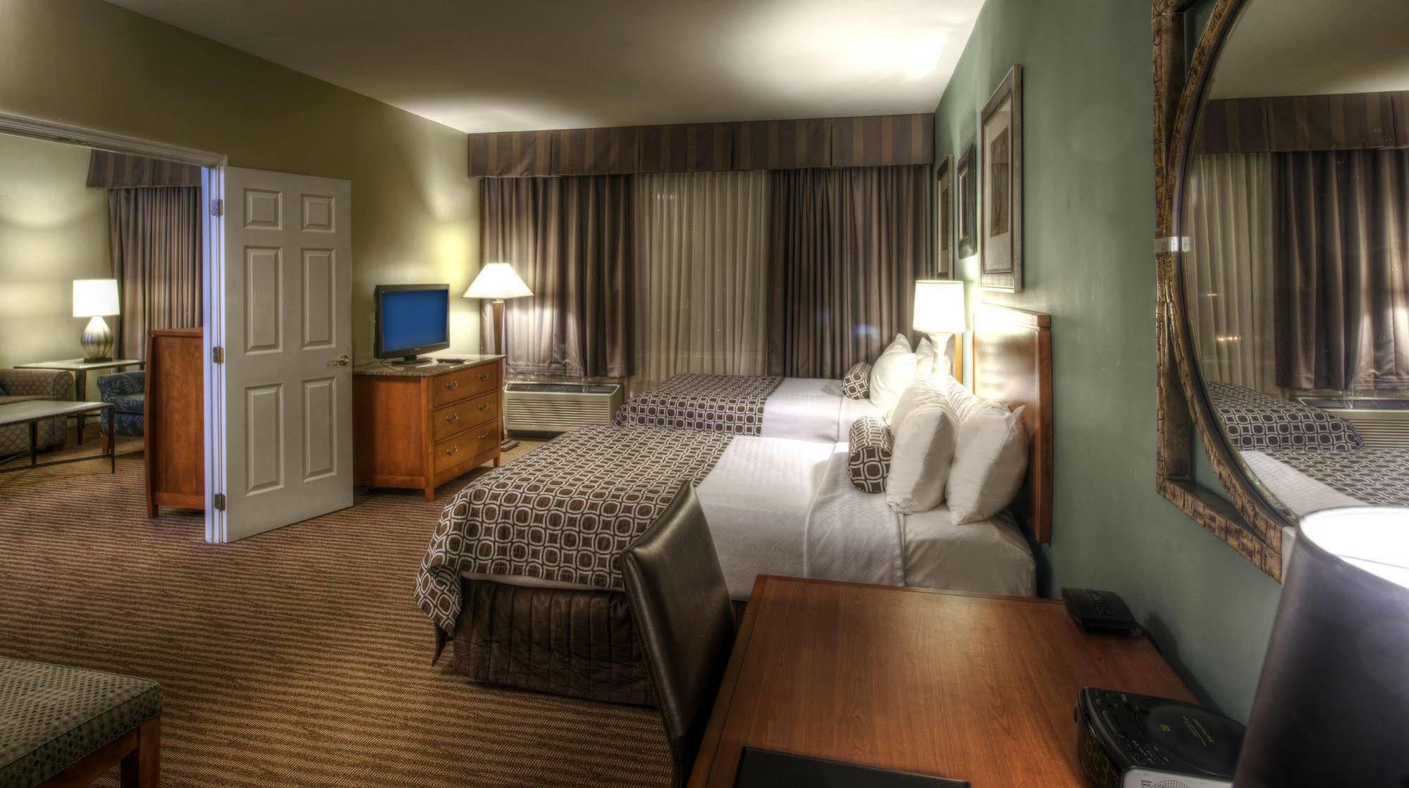 The Rockville Hotel, A Ramada By Wyndham Экстерьер фото