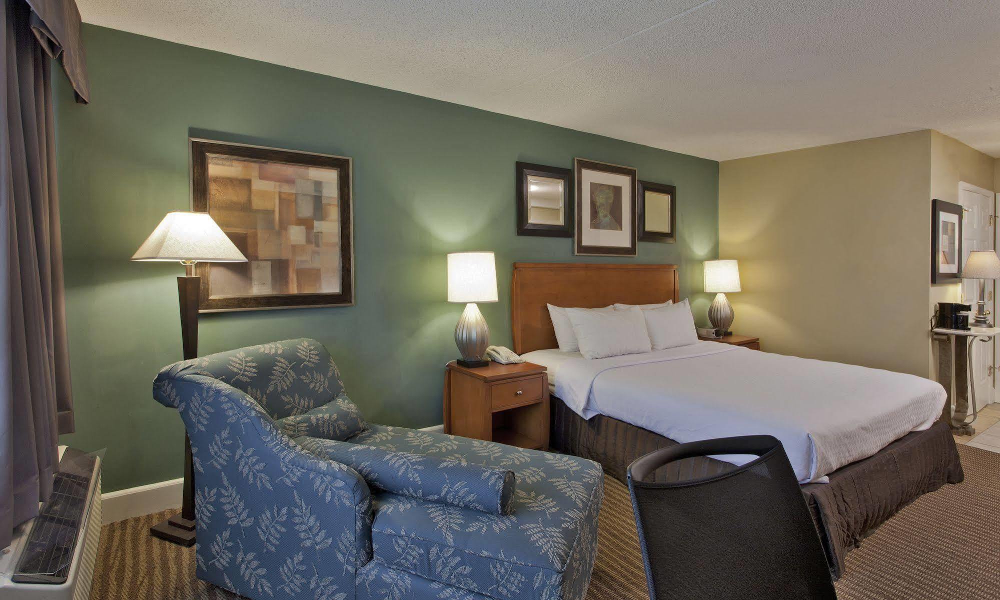 The Rockville Hotel, A Ramada By Wyndham Экстерьер фото